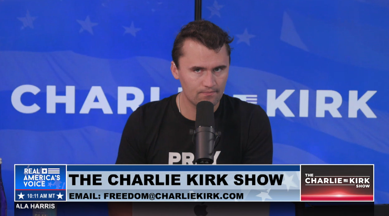 Charlie Kirk threatens to remove Sen. John Thune (RSD) as majority